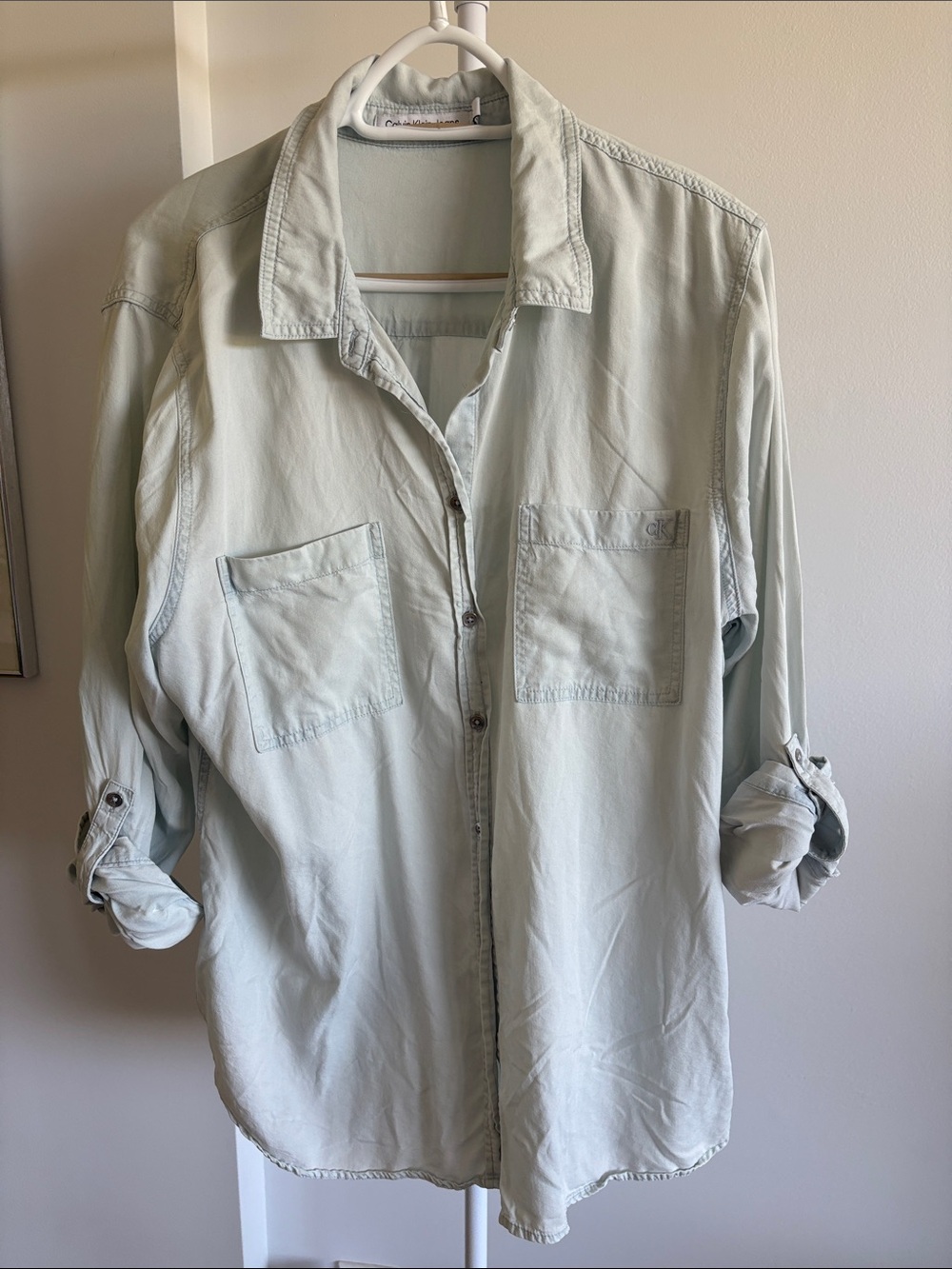 Calvin Klein Jeans Men's Sage Green Button-Down Shirt